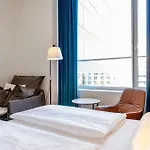 One Leipzig-post 3*