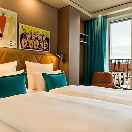 One Leipzig-post מלון 3*