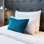 Hotel One Leipzig-post 3*