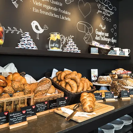 فندق One Leipzig-post لبسيا