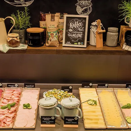 One Leipzig-post فندق 3*