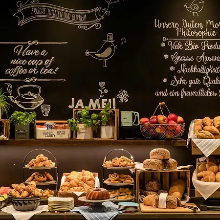 Hotel One Leipzig-post 3*