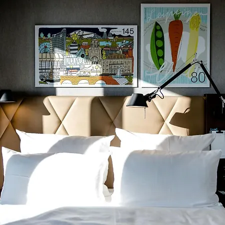 One Leipzig-post Hotel 3*