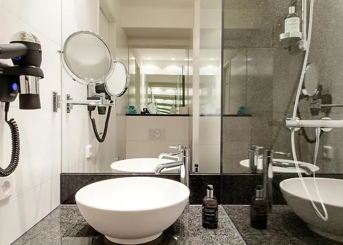 Hotel One Leipzig-post 3*